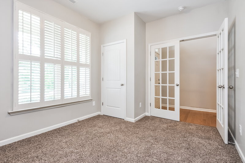 2,530/Mo, 40 Saxon Ct Clayton, NC 27527 Office View