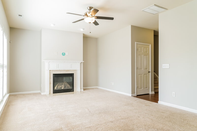 2,200/Mo, 712 Stackhurst Way Wake Forest, NC 27587 Living Room View