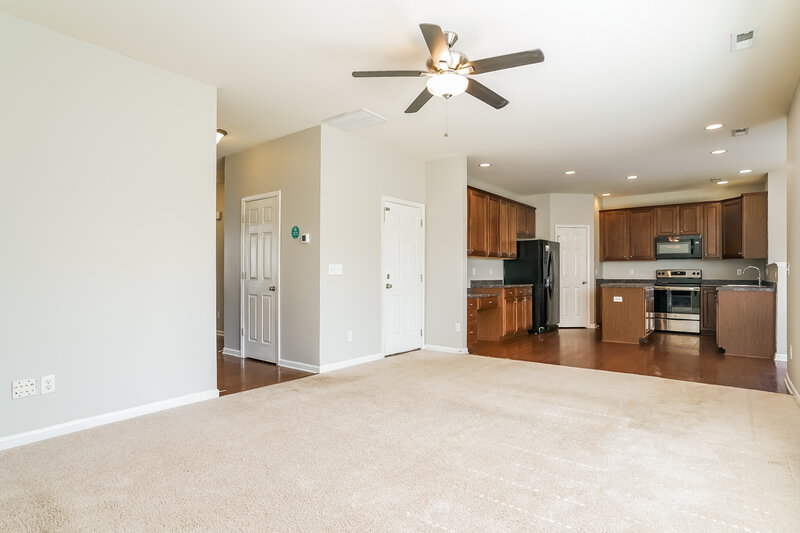 2,200/Mo, 712 Stackhurst Way Wake Forest, NC 27587 Living Room View 3