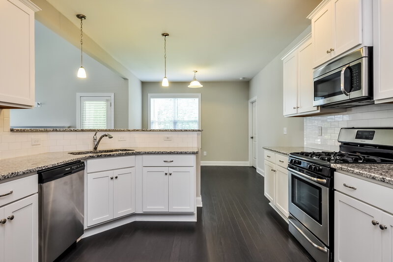 2,565/Mo, 708 Turleygreen Ct Rolesville, NC 27571 Kitchen View