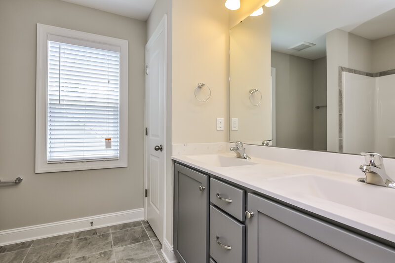 2,565/Mo, 708 Turleygreen Ct Rolesville, NC 27571 Bathroom View