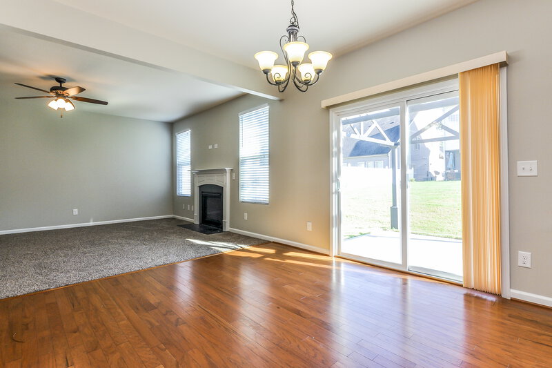 2,330/Mo, 3970 Massey Run Raleigh, NC 27616 Breakfast Nook View