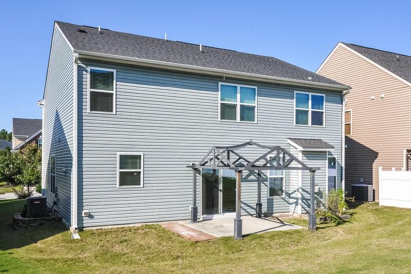 2,330/Mo, 3970 Massey Run Raleigh, NC 27616 Rear View