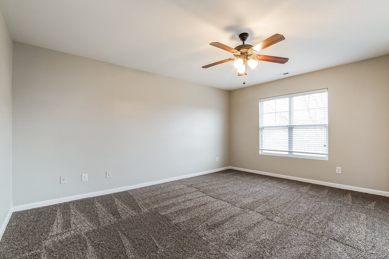 1,850/Mo, 167 Woodcreek Ln Clayton, NC 27520 Bedroom View 2