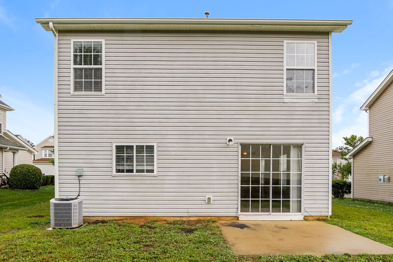 1,800/Mo, 3782 Marshlane Way Raleigh, NC 27610 Rear View