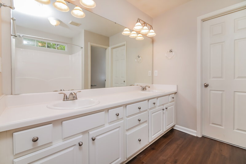 1,970/Mo, 2003 Swimming Hole Cir Raleigh, NC 27610 Main Bathroom View