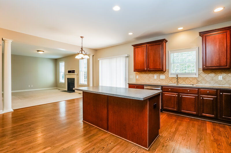2,800/Mo, 1320 Trailing Rose Ct Wake Forest, NC 27587 Kitchen View 2