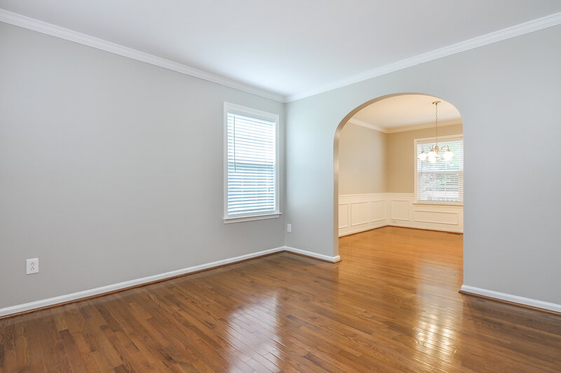 2,370/Mo, 5008 Cupine Ct Raleigh, NC 27604 Living Room View 2