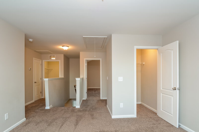 2,050/Mo, 468 Summerwind Plantation Dr Garner, NC 27529 Loft View 2