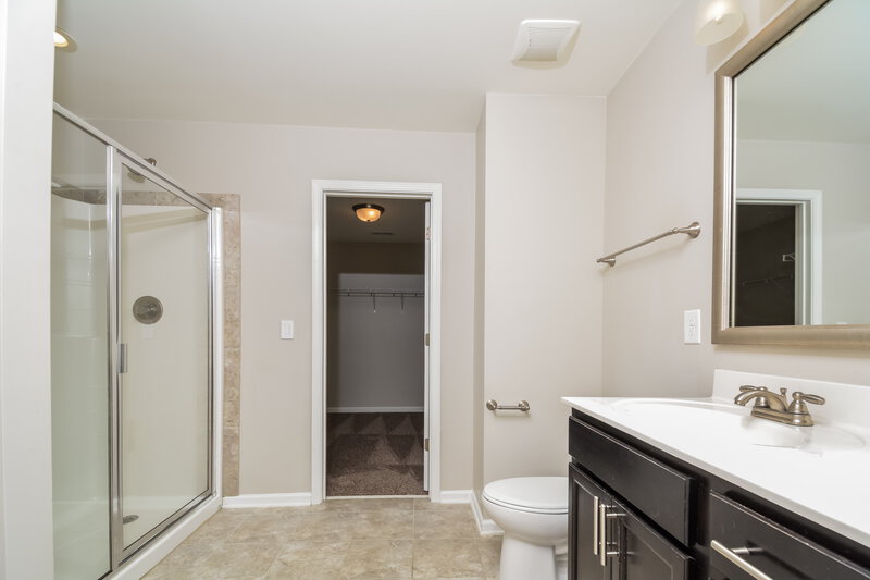 2,050/Mo, 468 Summerwind Plantation Dr Garner, NC 27529 Main Bathroom View