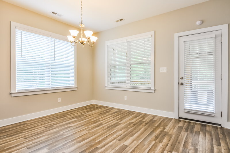 2,030/Mo, 75 Wood Green Dr Wendell, NC 27591 Dining Room View