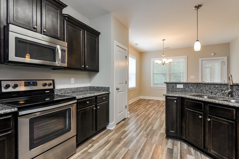 2,030/Mo, 75 Wood Green Dr Wendell, NC 27591 Kitchen View 2