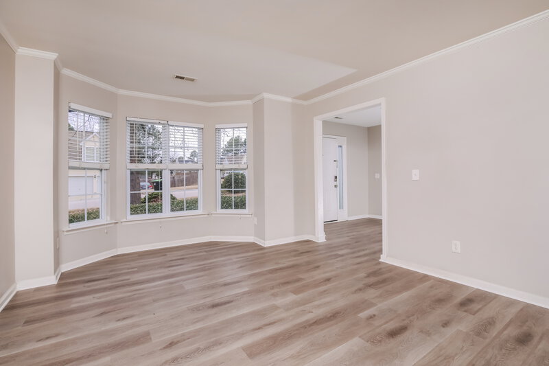 2,370/Mo, 409 Pyracantha Dr Holly Springs, NC 27540 Living Room View