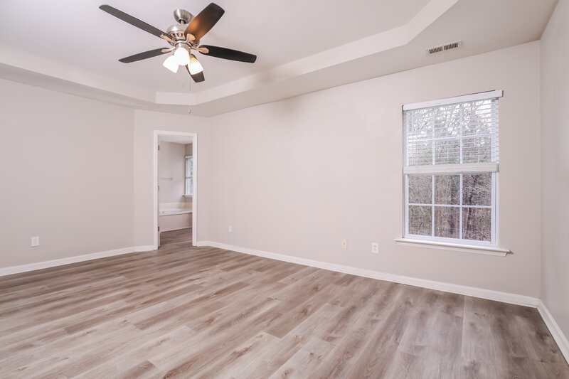 2,370/Mo, 409 Pyracantha Dr Holly Springs, NC 27540 Main Bedroom View