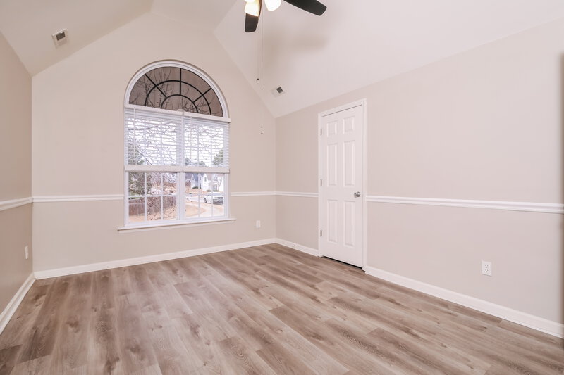 2,370/Mo, 409 Pyracantha Dr Holly Springs, NC 27540 Bedroom View