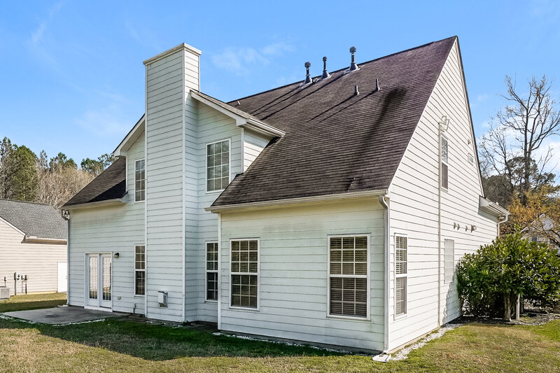 0/Mo, 9309 Doss Ct Wake Forest, NC 27587 Rear View