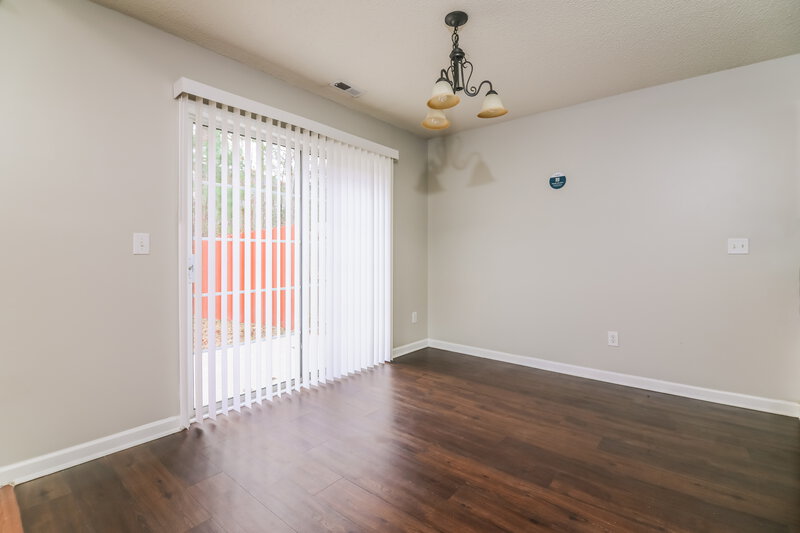 1,780/Mo, 5832 Ricker Rd Raleigh, NC 27610 Dining Room View