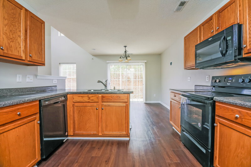 1,780/Mo, 5832 Ricker Rd Raleigh, NC 27610 Kitchen View 2