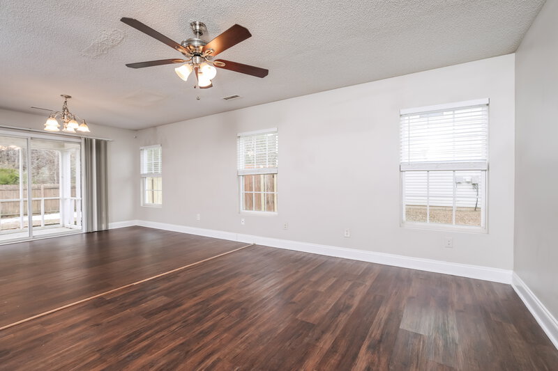 1,795/Mo, 6542 Guard Hill Dr Raleigh, NC 27610 Living Room View