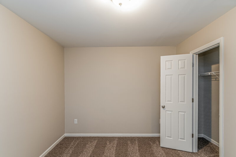 1,825/Mo, 1433 E Stone Arch Dr Fuquay Varina, NC 27526 Bedroom View