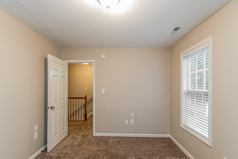 1,825/Mo, 1433 E Stone Arch Dr Fuquay Varina, NC 27526 Bedroom View 2