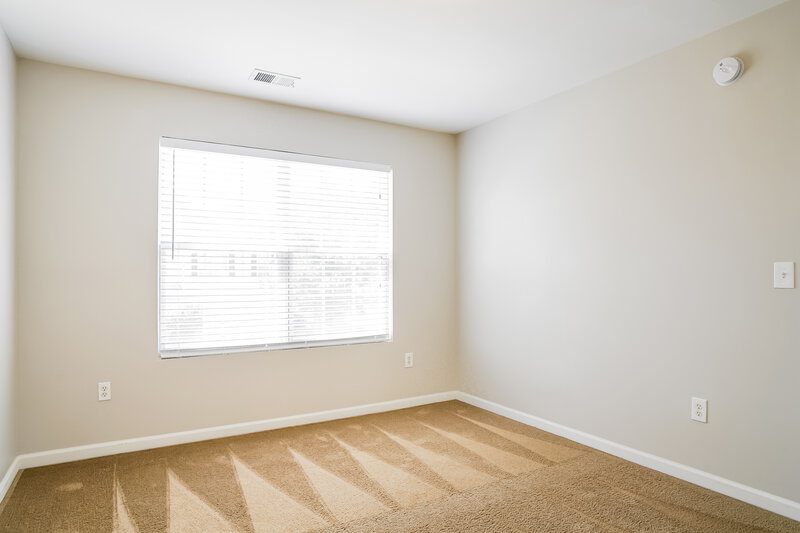 2,265/Mo, 706 Calavaras Ln Knightdale, NC 27545 Bedroom View 4
