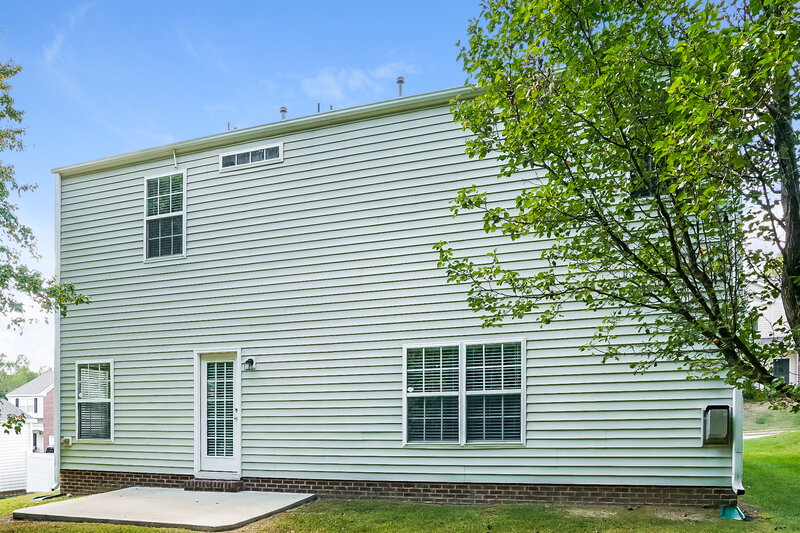 2,265/Mo, 706 Calavaras Ln Knightdale, NC 27545 Rear View