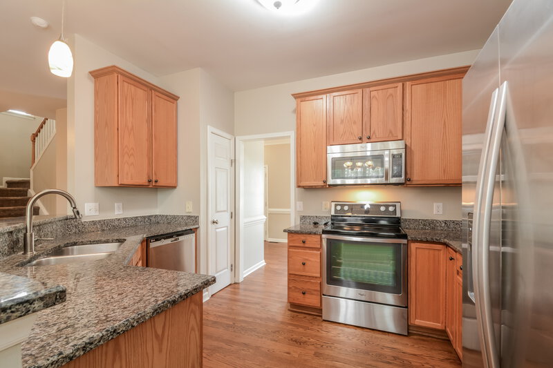2,380/Mo, 408 Gooseberry Dr Holly Springs, NC 27540 Kitchen View