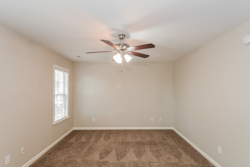 2,380/Mo, 408 Gooseberry Dr Holly Springs, NC 27540 Main Bedroom View