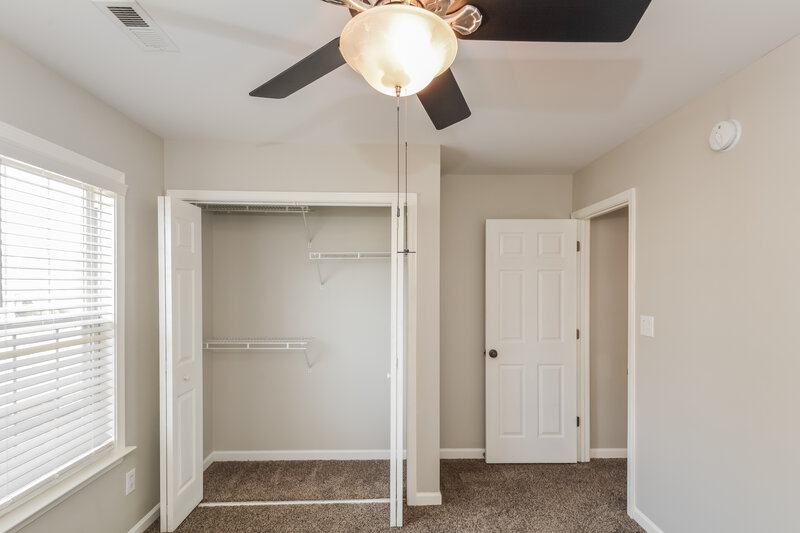 2,380/Mo, 408 Gooseberry Dr Holly Springs, NC 27540 Bedroom View 2