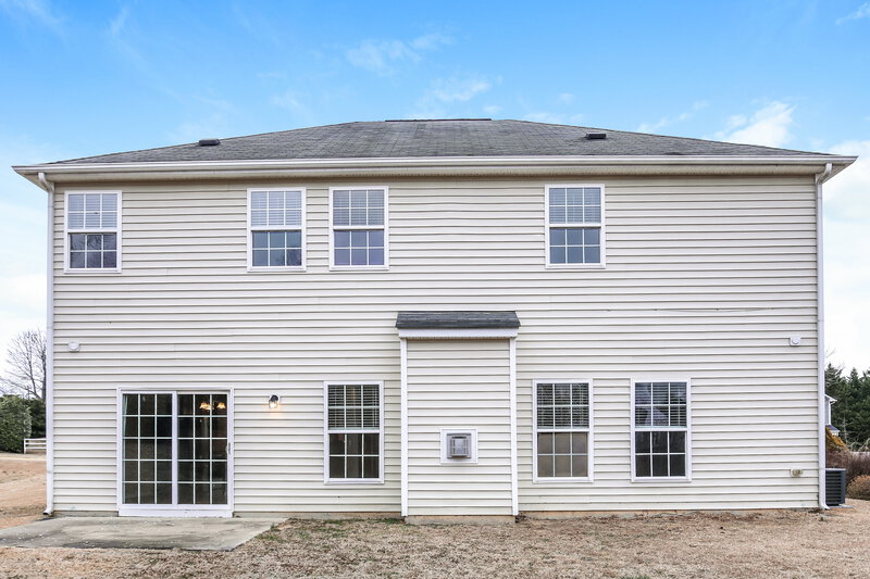 2,005/Mo, 1102 Braemar Highland Dr Zebulon, NC 27597 Rear View