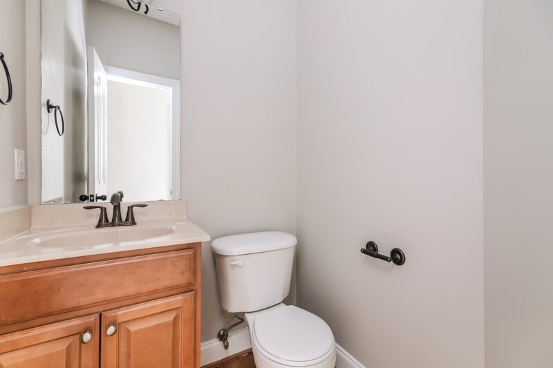 2,080/Mo, 163 Lars Ln Garner, NC 27529 Bathroom View