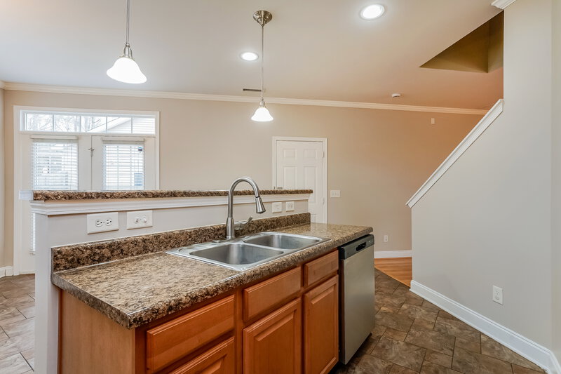 1,720/Mo, 130 Norwich Dr Clayton, NC 27520 Kitchen View 2