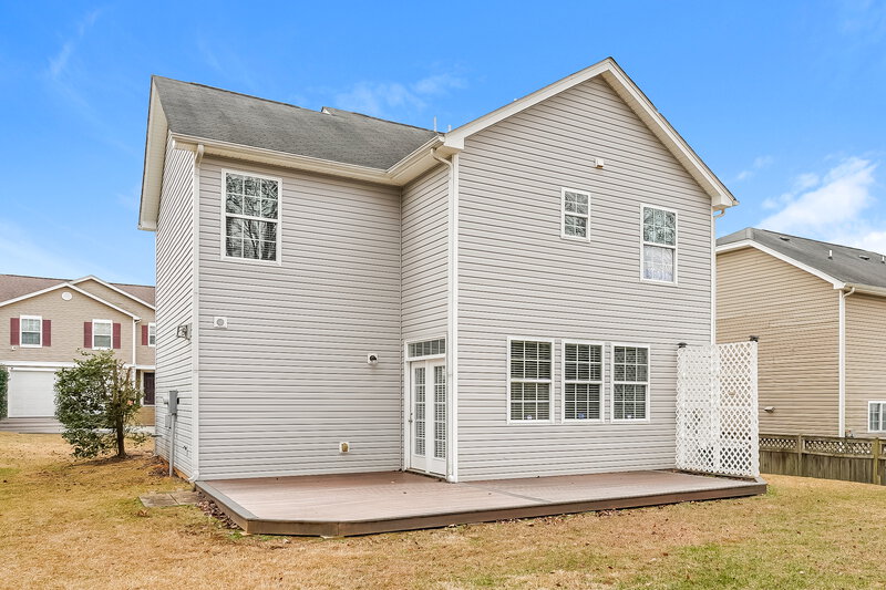 1,720/Mo, 130 Norwich Dr Clayton, NC 27520 Rear View