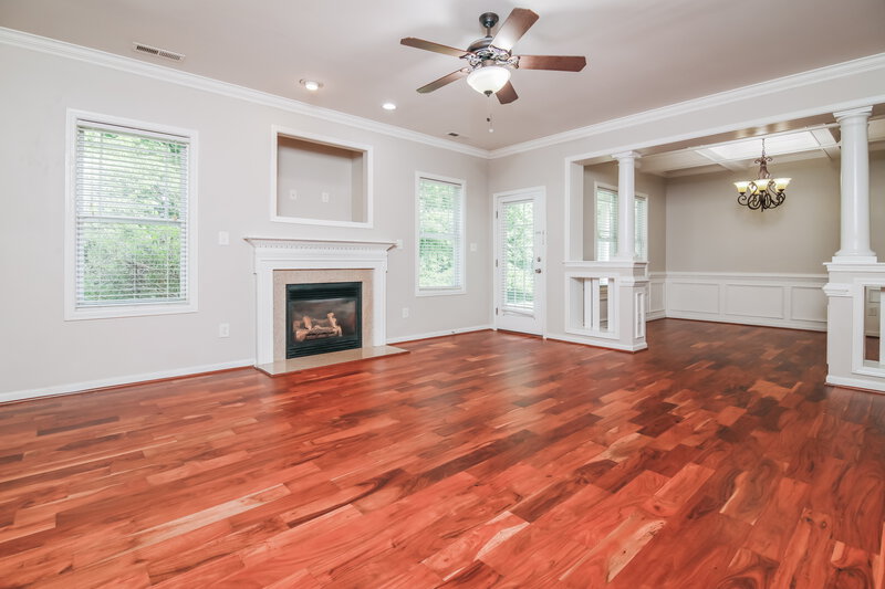 2,435/Mo, 3936 Cane Garden Dr Raleigh, NC 27610 Living Room View 2