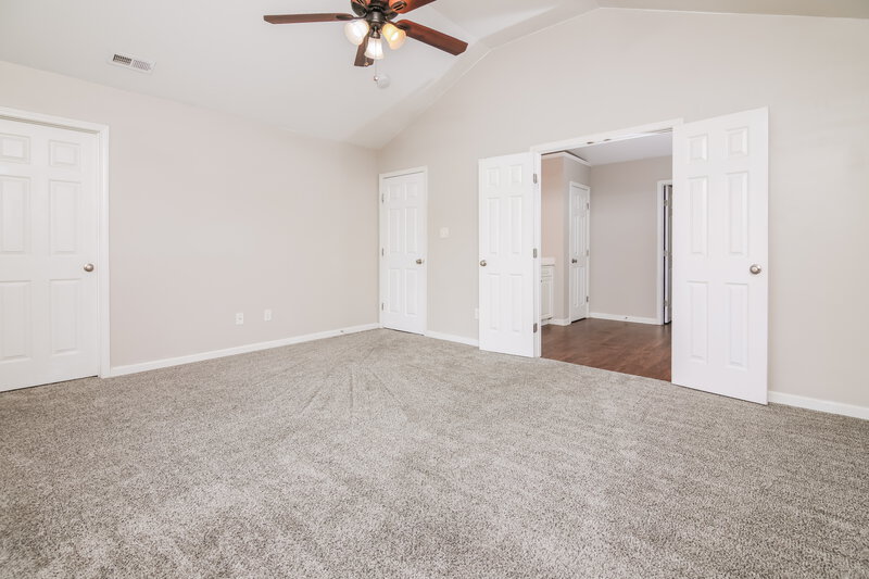 2,435/Mo, 3936 Cane Garden Dr Raleigh, NC 27610 Main Bedroom View