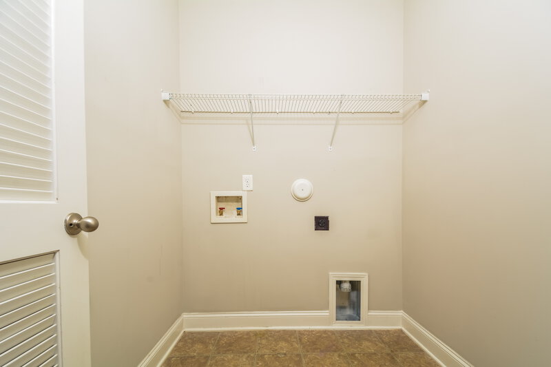 2,155/Mo, 233 Norwich Dr Clayton, NC 27520 Walk In Closet View