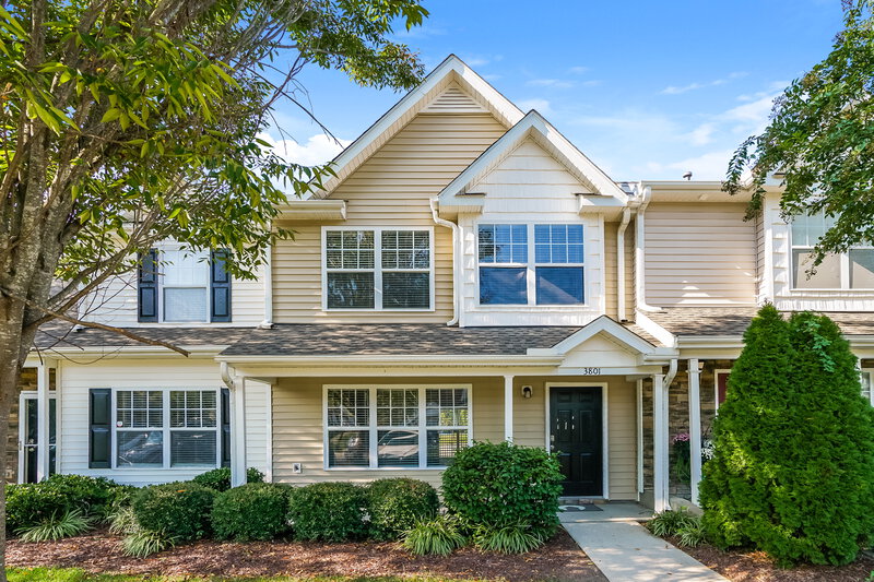 1,590/Mo, 3801 Bison Hill Ln Raleigh, NC 27604 External View