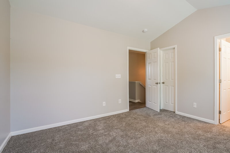 1,590/Mo, 3801 Bison Hill Ln Raleigh, NC 27604 Main Bedroom View 2