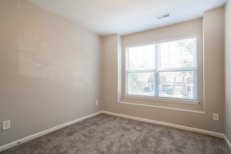 1,590/Mo, 3801 Bison Hill Ln Raleigh, NC 27604 Bedroom View