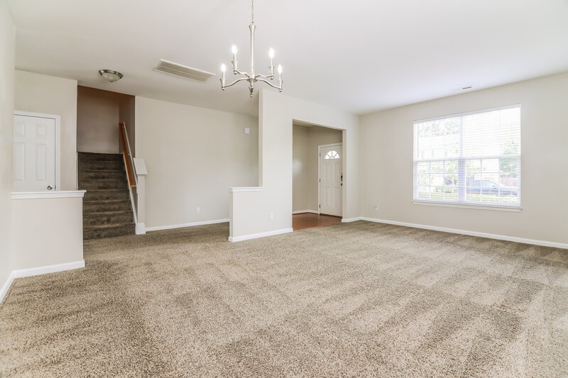 0/Mo, 112 Jasper Point Dr Holly Springs, NC 27540 Living Room View 3