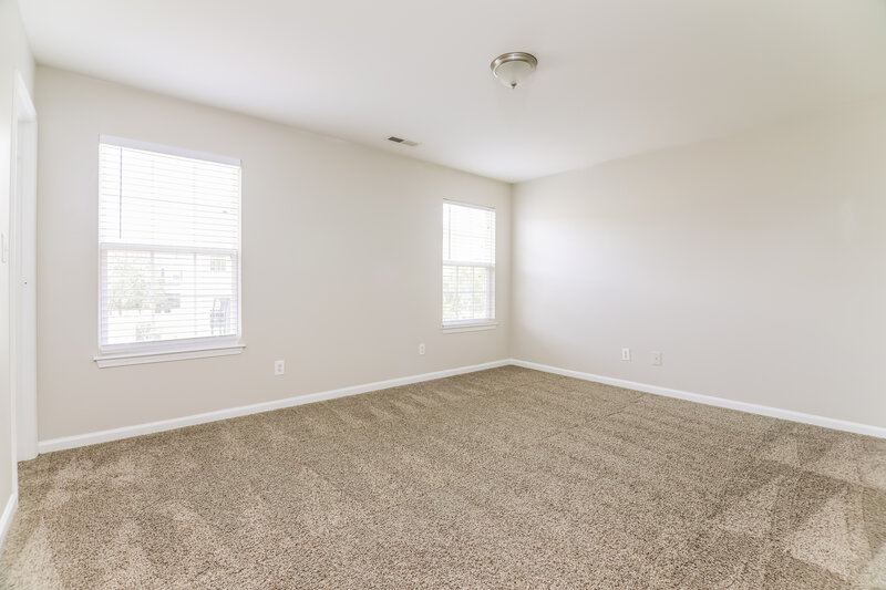 0/Mo, 112 Jasper Point Dr Holly Springs, NC 27540 Bedroom View 3