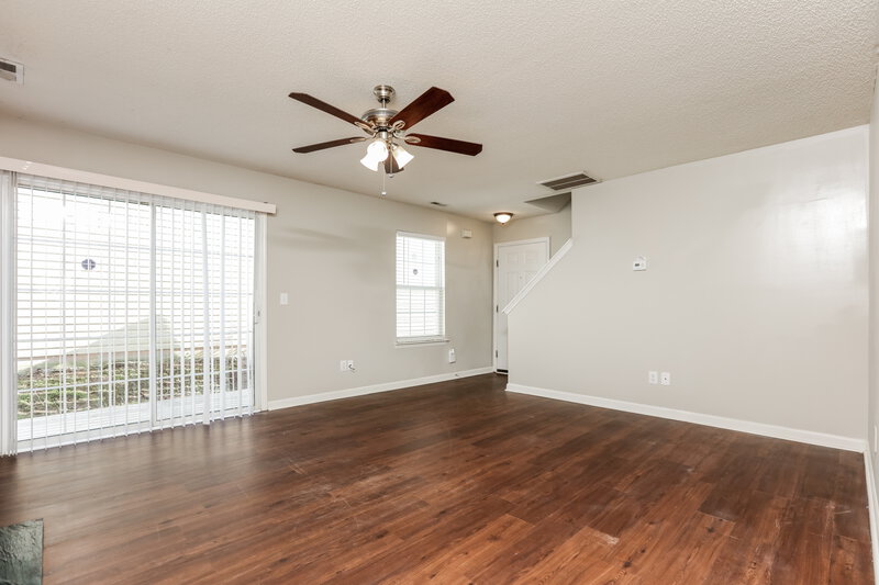 1,790/Mo, 1720 Beacon Bluff St Raleigh, NC 27604 Dining Room View