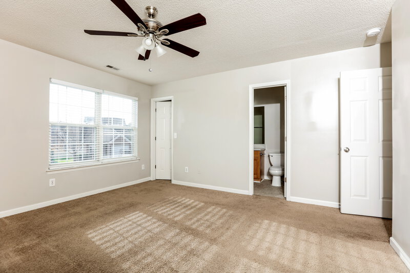 1,790/Mo, 1720 Beacon Bluff St Raleigh, NC 27604 Main Bedroom View 2