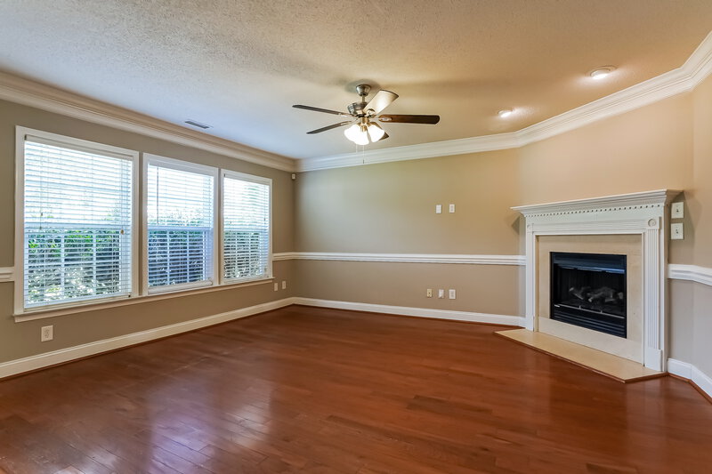 3,550/Mo, 124 Sleeper Car Ln Garner, NC 27529 Living Room View