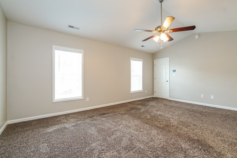 1,980/Mo, 1248 Braemar Highland Dr Zebulon, NC 27597 Main Bedroom View