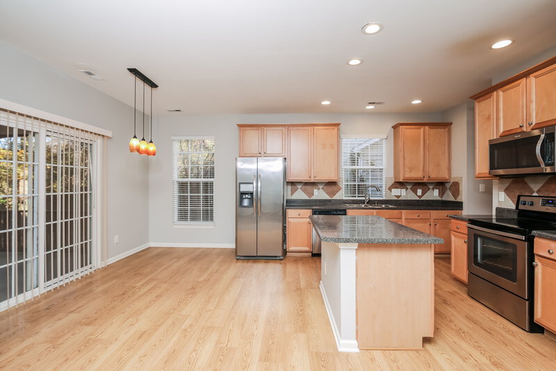 1,890/Mo, 650 Ashbrittle Dr Rolesville, NC 27571 Kitchen View 2