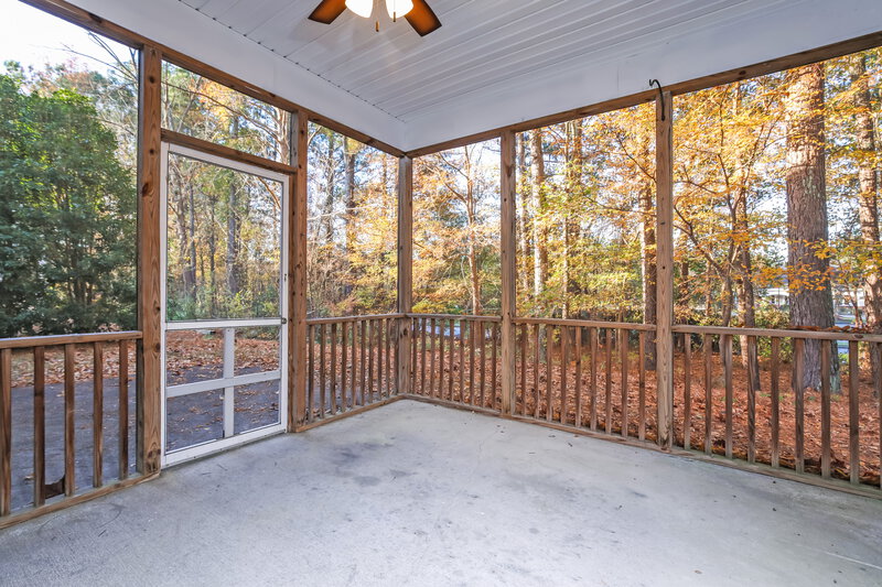 1,890/Mo, 650 Ashbrittle Dr Rolesville, NC 27571 Sun Room View
