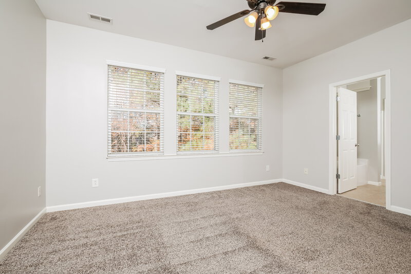 1,890/Mo, 650 Ashbrittle Dr Rolesville, NC 27571 Main Bedroom View