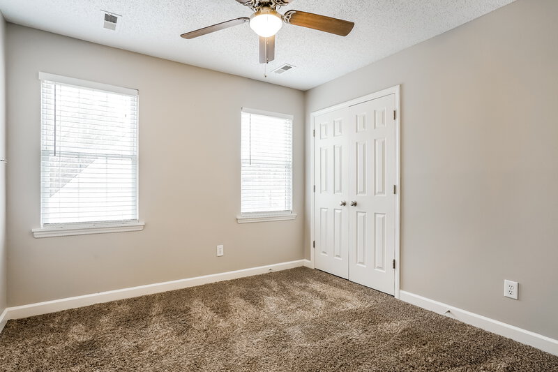 2,380/Mo, 209 Walnut Creek Dr Clayton, NC 27520 Bedroom View 2